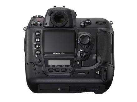 Nikon D2Xs (Rückansicht)