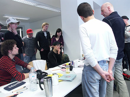 Studenten an der Berliner Technischen Kunsthochschule