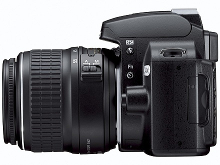 Nikon D40x (von links)