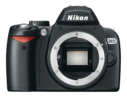 Nikon D60 (von vorn)