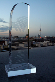 Deutscher Preis für Wirtschaftskommunikation, Trophäe