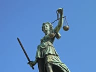 Justitia (Frankfurt)