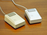 Frühe Version der Apple-Maus (www.allaboutapple.com (CC))