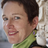 Lindsay Simmonds