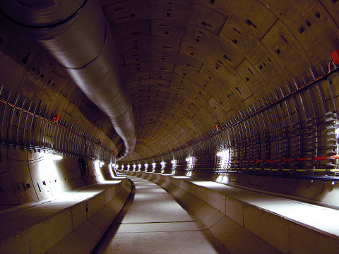 tunnel615