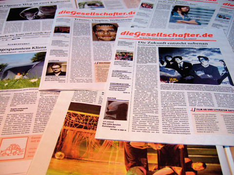 PROJEKT: regelmäßige Image-Zeitung – Gestaltung und Realisierung  –  KUNDE: AktionMensch e.V.
