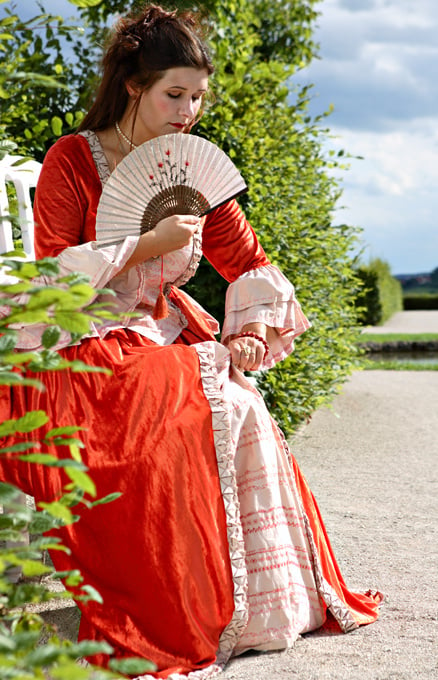 Lady in red