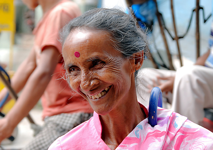 Frau in Kathmandu