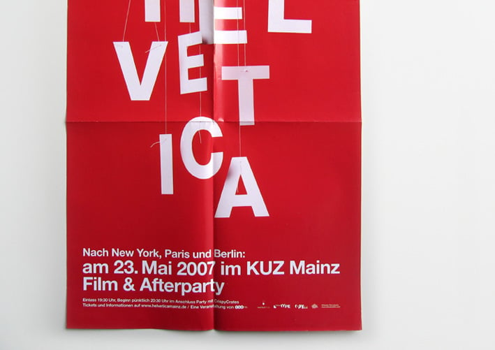 Helvetica in Mainz – Plakat innerhalb des Erscheinungsbilds einer Filmvorführung