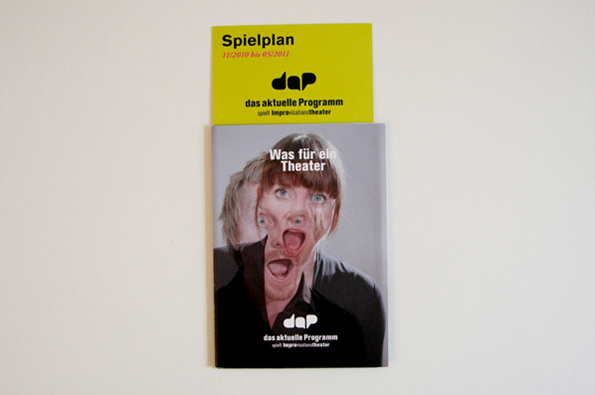 dap – Das aktuelle Programm spielt Improvisationstheater- Flyer