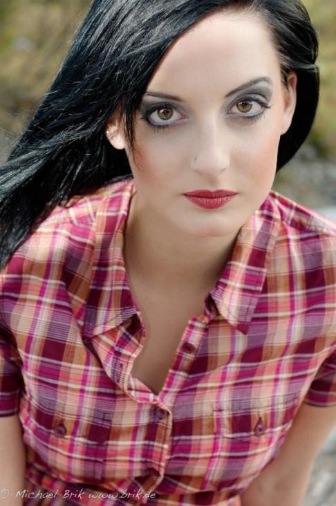 Make-Up-Artist: Carina   Model: Caro / Munich
