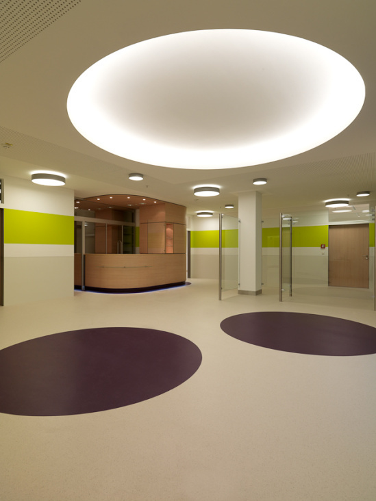 Voyer des Geburtshilfe Zentrums im Klinikum Großhadern – Bloching & Hummel Architekten