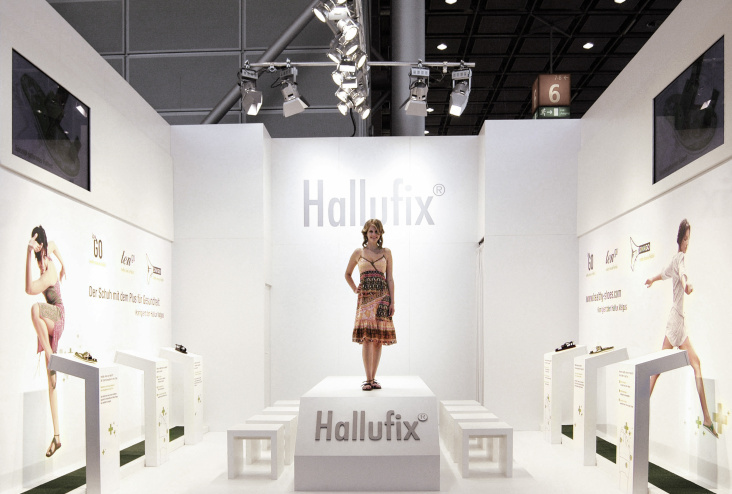 hallufix . messestand