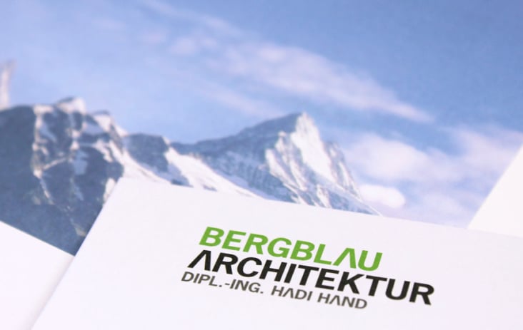 bergblau logo