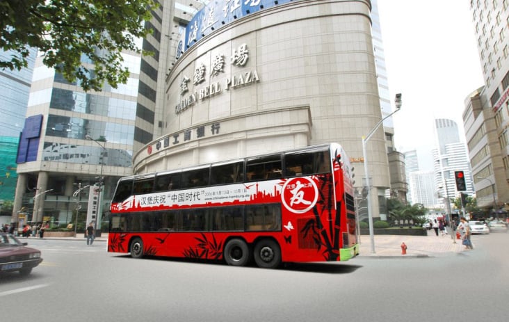 Orange-Cube-Werbegantur-Hamburg-Portfolio-Chinatime-Bus-Shanghai