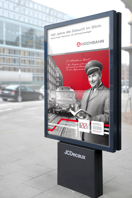 Citylight mit Motiv aus der 100 Jahre Hochbahn Kampagne