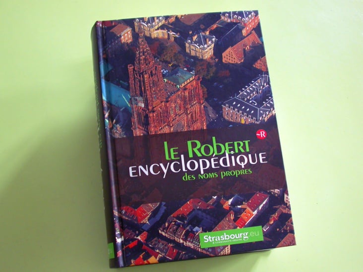 Le Robert encyclopédique des noms propres