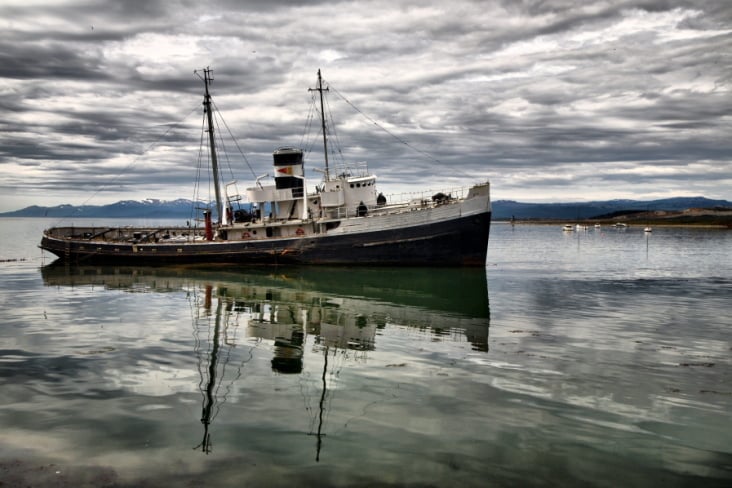 San Christopher-Schlepper in Ushuaia