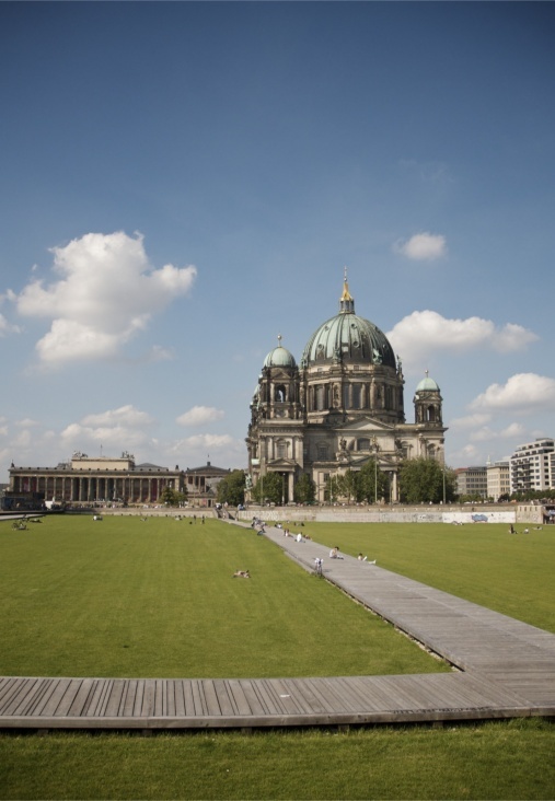 Schlossplatz/Berliner Dom