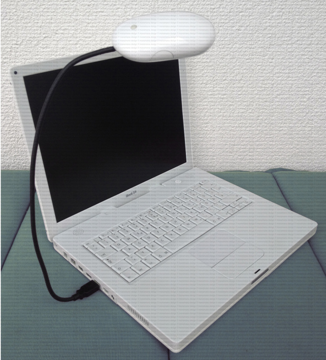 iBook G4 mit lightning mouse
