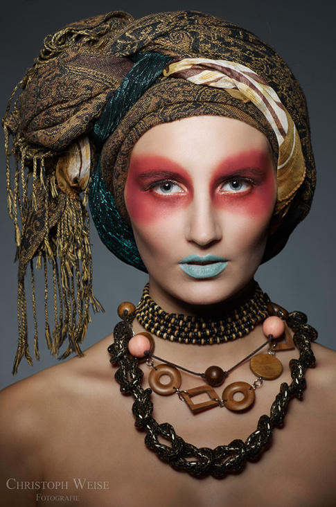 Photo: Christoph Weise, Model: Shaleen Kanitz, Make up & Hair: Jenny Wieland