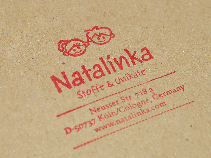 Corporate Design für Natalinka (Köln) – Firmenstempel und Verpackung