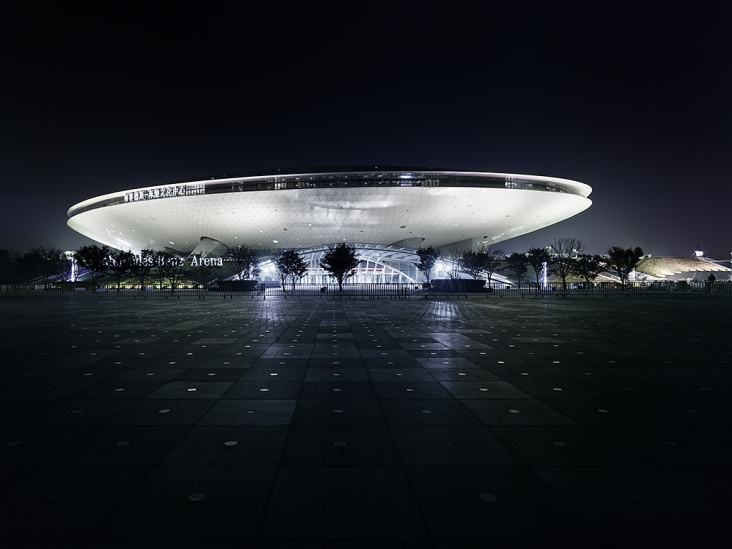 Mercedes-Benz-Arena – China – Ecadi