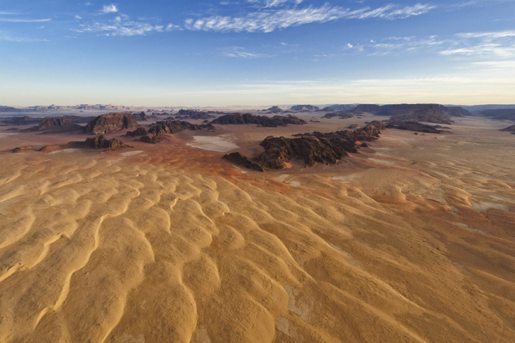 Wüste[n]Landschaft  :::  Wadi Rum