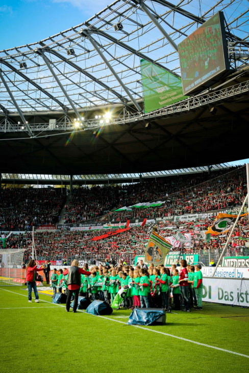 „Vereint für Hannover“- Aktionen bei Hannover 96