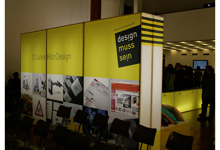 Ausstellungsdesign „Design muss sein”