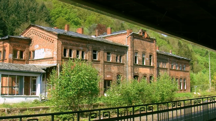 „Retten statt abreißen! Der Bürgerbahnhof in Vlotho, OWL“