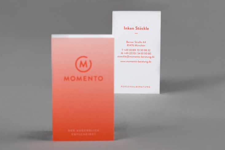 Visitenkarte „Momento“