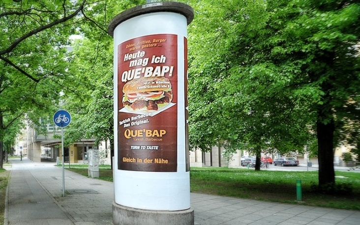 Kommunkationsmittel für die Münchner Kebap-Kette „Quebap“
