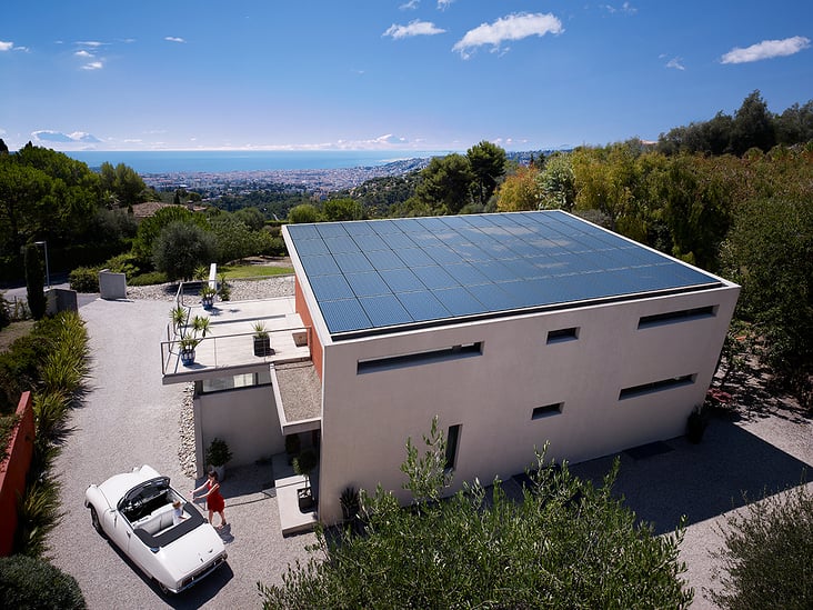 Solarworld – In- und Aufdachsysteme (France)