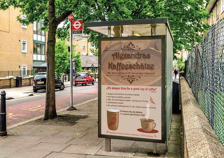 Plakat „Kaffee“ in Werbefläche eingesetzt