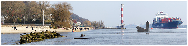 Strandgang am Blankeneser Elbstrand