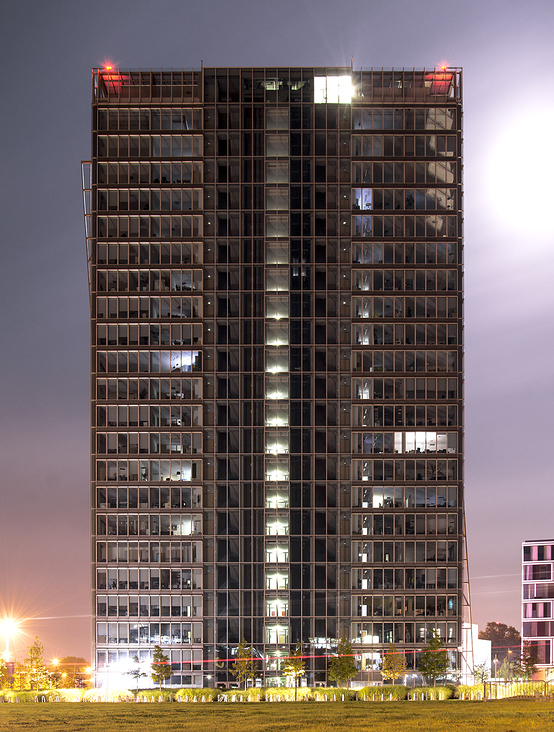 Wesertower in der Überseestadt Bremen