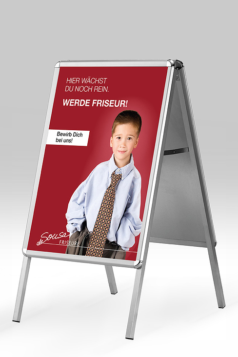 Poster/Kundenstopper – Friseure – Suche nach Auszubildenden