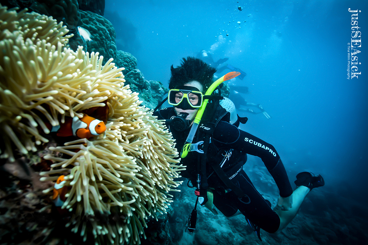 Underwater Wide Angle Portrait Photography