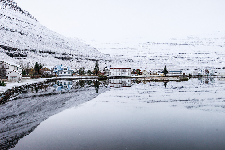 Schnee auf Island