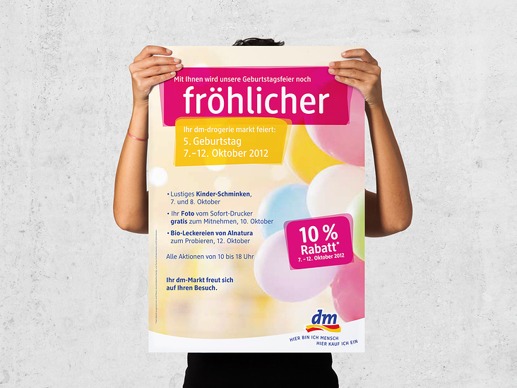 dm-drogeriemarkt Plakat Werbemittel zur lokalen Kommunikation