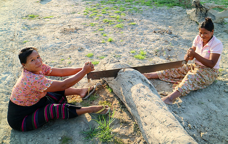 Women at the fisher village, Myanmar