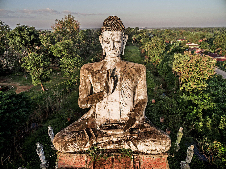 Buddha, Wat Ek Phnom, Kambodscha / Cambodia (Luftbild mit einer Drohne)