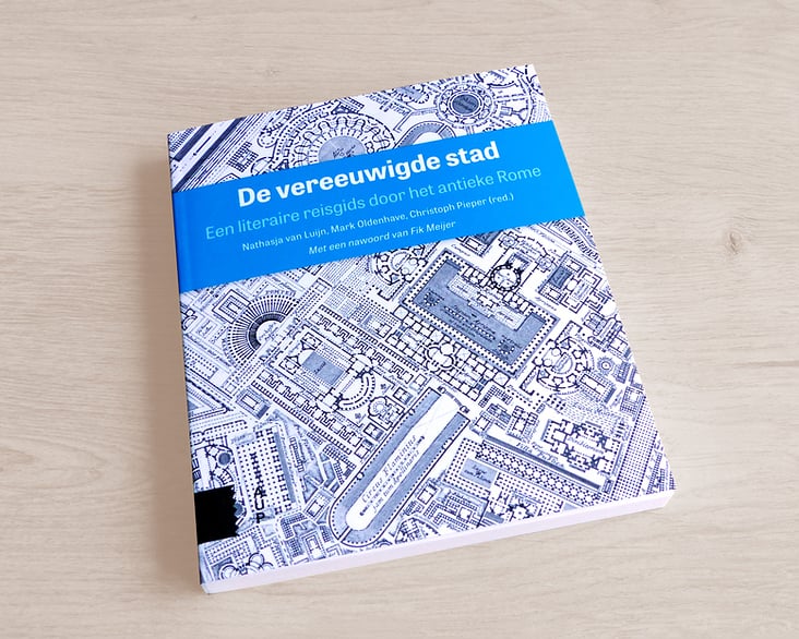 DE VEREEUWIGDE STAD | IMAGE EDITORIAL + MAPS