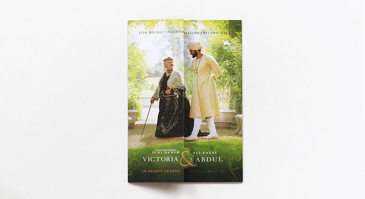 Klappflyer mit Stanze für den Film „Victoria & Abdul“