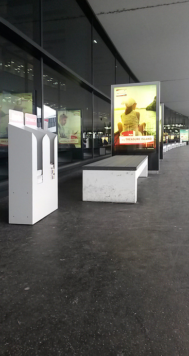 Zeitungsbox 3.0 am Flughafen Wien