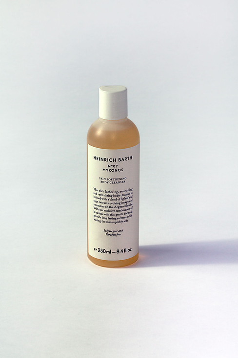 Product shot Mykonos series – Body Cleanser