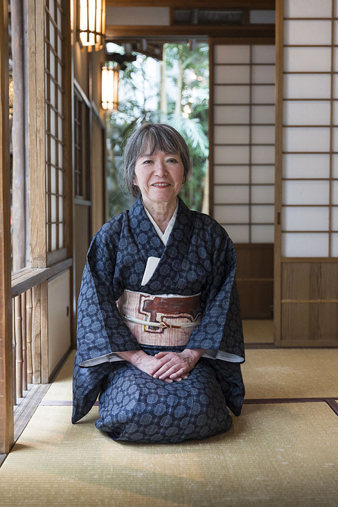Portraits Frau Mariko Reineke im japanischen Teehaus in Bremen