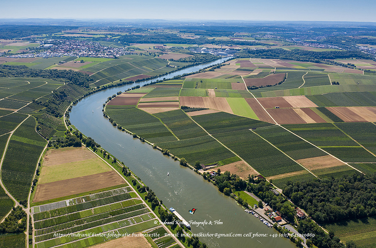 #LauffenAmNeckar #Neckar #Agriculture #Aerial #Stuttgart #BadenWuerttemberg #Germany #South #Landwirtschaft #Nature