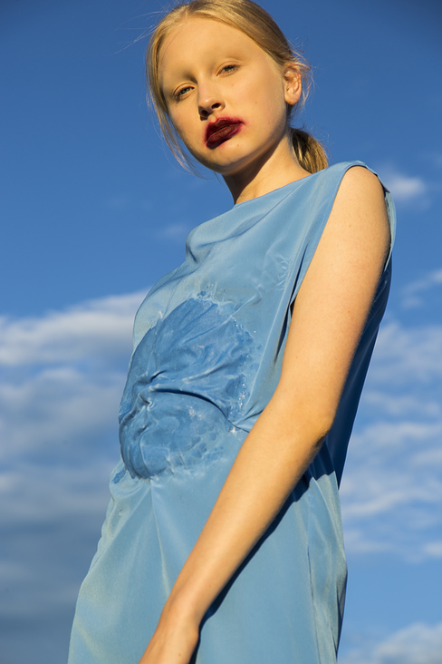 The Face Dress – Katrin Stefanie Weber